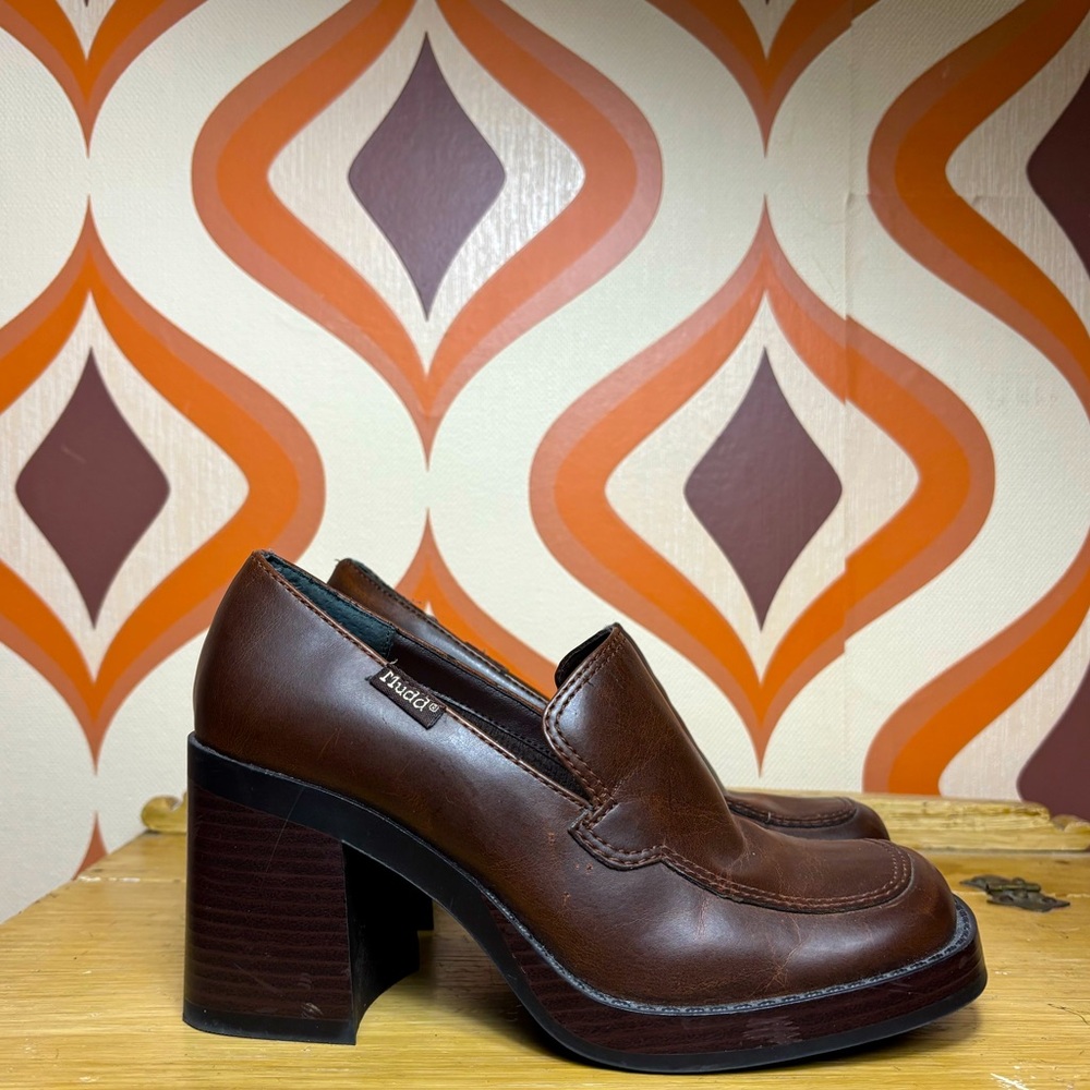 Vintage Mudd leather chunky platform heels size 6.5